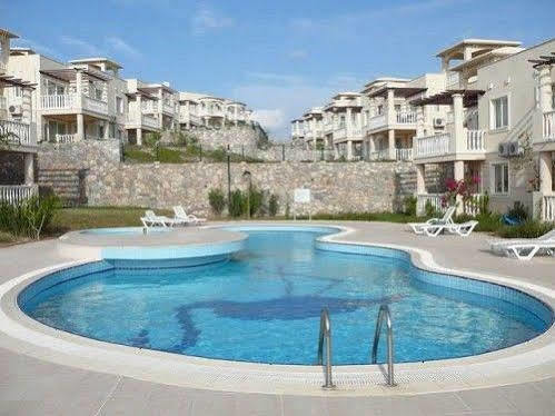 Flamingo Country Club Leilighet Bogazici Eksteriør bilde