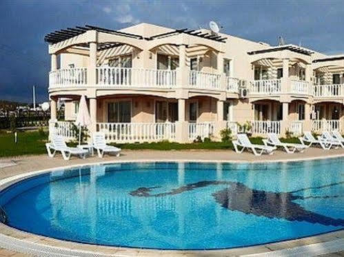 Flamingo Country Club Leilighet Bogazici Eksteriør bilde