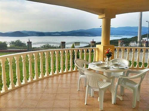 Flamingo Country Club Leilighet Bogazici Eksteriør bilde